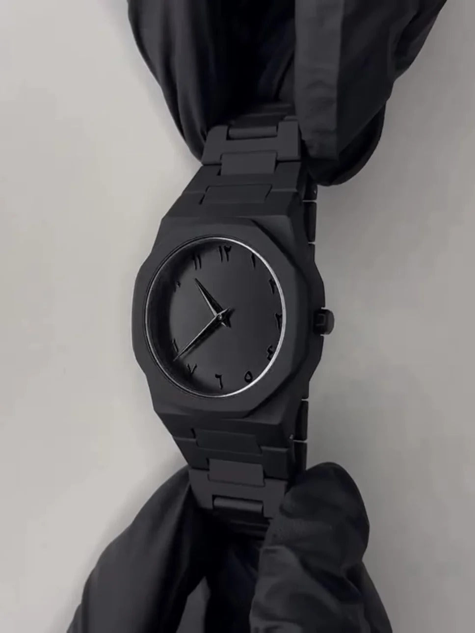 Arabic Aura Watch